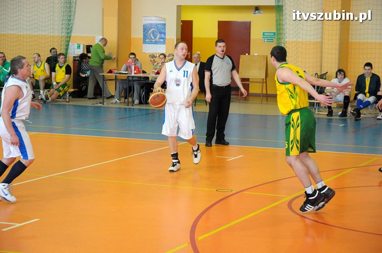 IV runda eliminacji do XIV Igrzysk Olimpijskich Sportowców Wiejskich Londyn ? Tuchola 2012 w koszykówce mężczyzn