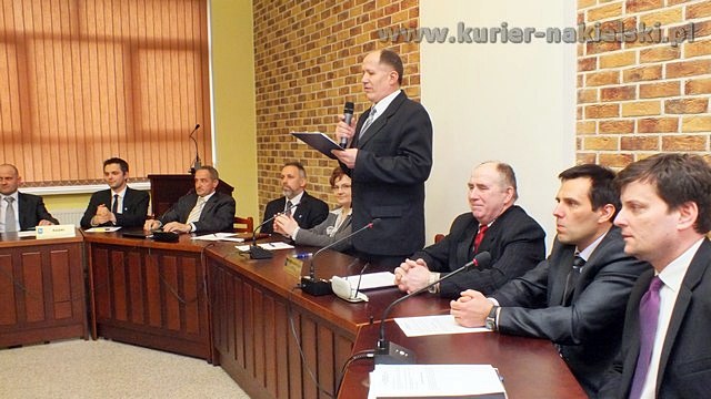 Burmistrz Miasta i Gminy w Mroczy złożył ślubowanie i objął Urząd