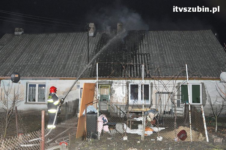 Pożar domu wielorodzinnego w Słupach