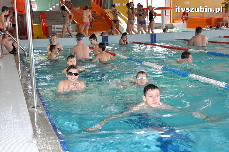 Projekt ? ?Dziecko na osiedlu? ? szósty wyjazd na basen