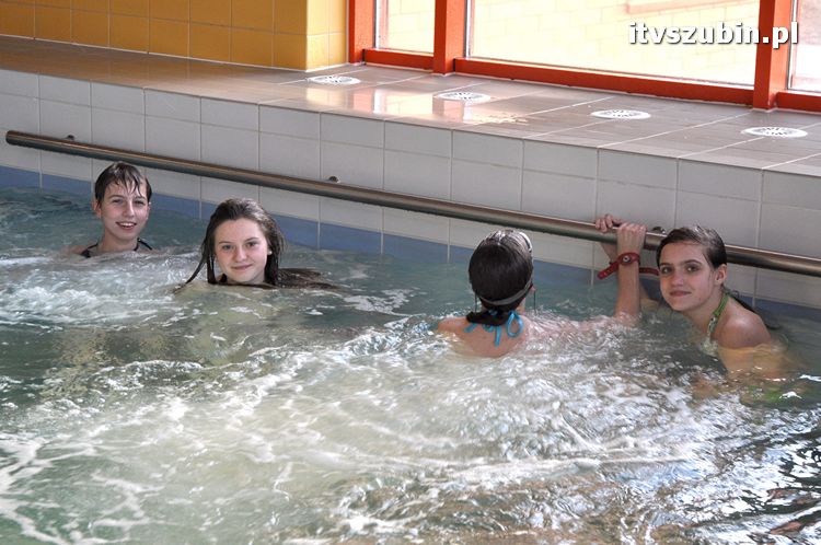 Projekt ? ?Dziecko na osiedlu? ? szósty wyjazd na basen