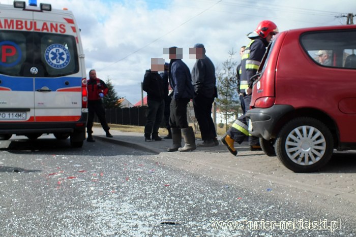 Wypadek na Krajowej 10 w Sadkach