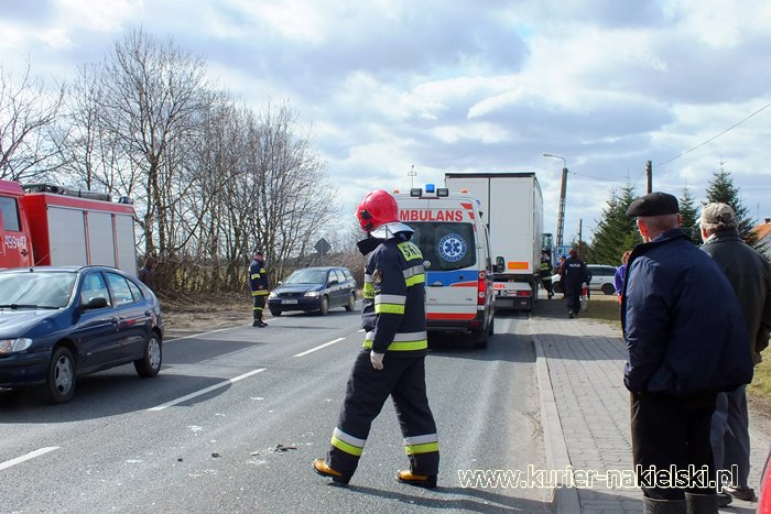 Wypadek na Krajowej 10 w Sadkach
