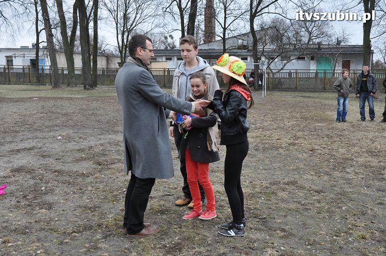 Gimnazjum nr 1 w Szubinie powitało wiosnę na wesoło