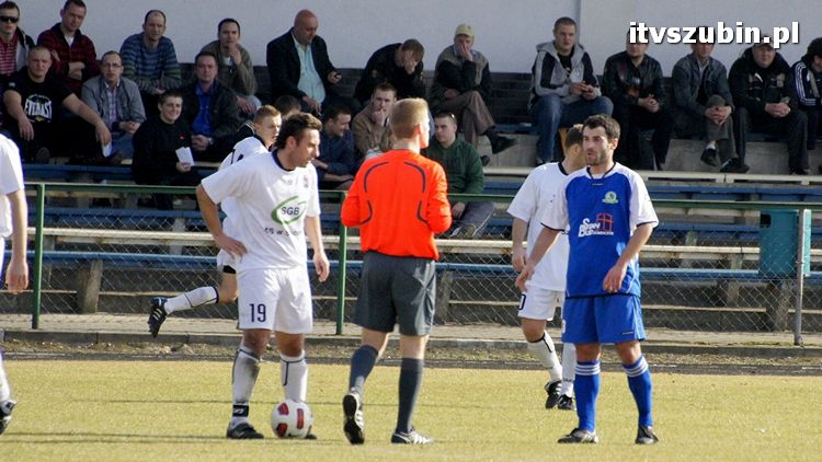 LKS Szubinianki - MLKS Krajne Sępólno Krajeńskie 2:1