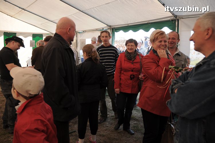 Powitanie wiosny przy ruinach szubińskiego zamku