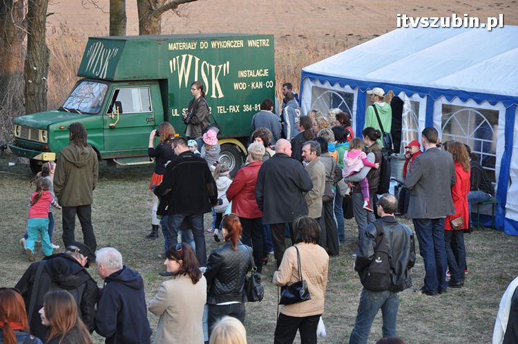 Powitanie wiosny przy ruinach szubińskiego zamku