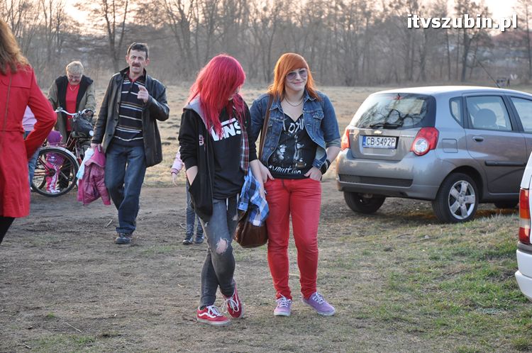 Powitanie wiosny przy ruinach szubińskiego zamku