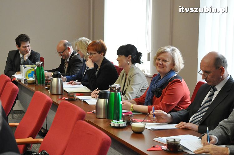 Rusza budowa krytego basenu w Szubinie