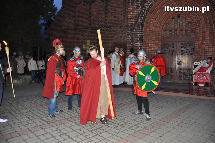 Droga Krzyżowa ulicami Szubina