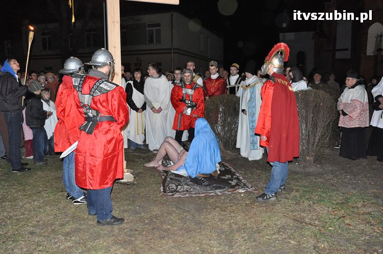Droga Krzyżowa ulicami Szubina