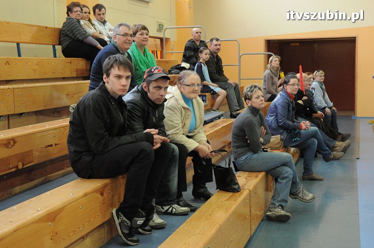 I Turniej piłki ręcznej dziewcząt o Puchar Dyrektor SP1 w Szubinie