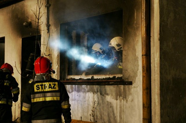 Nocny pożar w Szczepicach