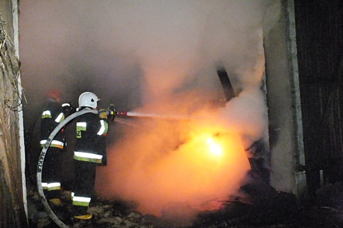 Pracowita noc strażaków w Janowie
