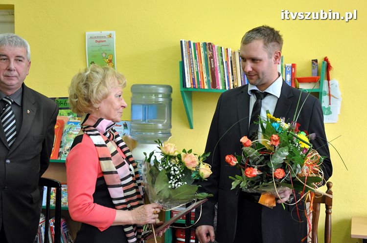 Fundacja Eko-Wtórpol ufundowała dwa czeki po 5000 zł dla dzieci z szubińskiego przedszkola