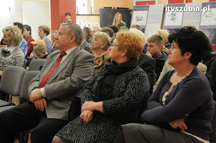 Dwa wernisaże jednego dnia w szubińskim muzeum