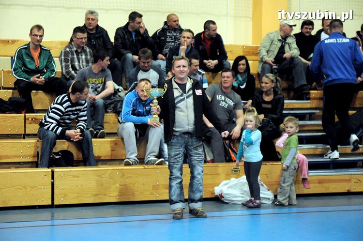 Zakończenie sezonu 2011/2012 - Szubińskiej Ligi Piłki Halowej 