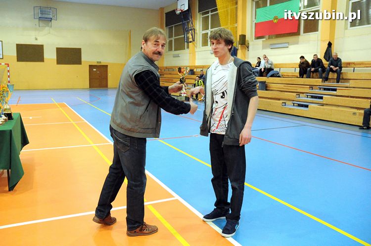 Zakończenie sezonu 2011/2012 - Szubińskiej Ligi Piłki Halowej 