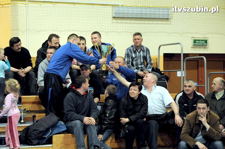 Zakończenie sezonu 2011/2012 - Szubińskiej Ligi Piłki Halowej 