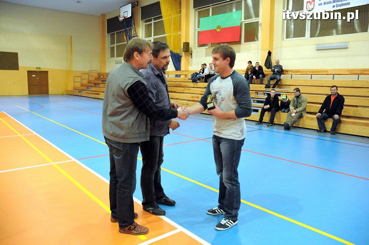 Zakończenie sezonu 2011/2012 - Szubińskiej Ligi Piłki Halowej 