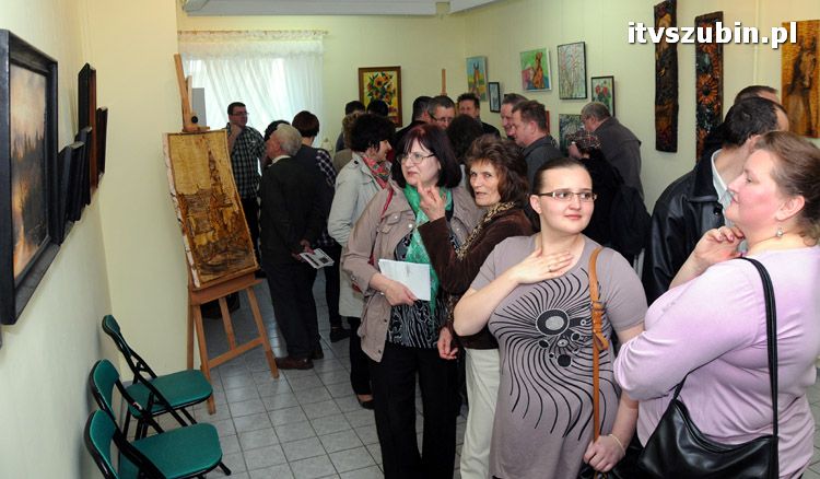 Kolizja trzech pojazdów w Rynarzewie