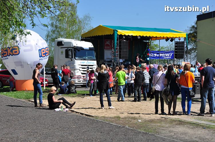 Charytatywny Koncert dla Andżeliny z udziałem MEZO w ZS w Szubinie