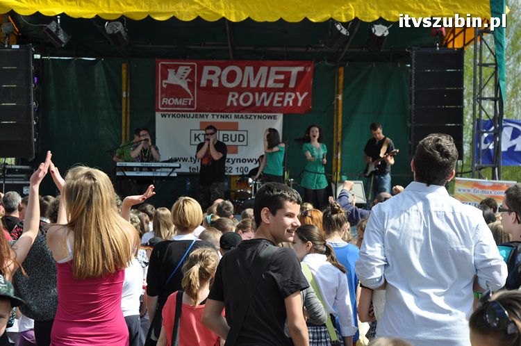 Charytatywny Koncert dla Andżeliny z udziałem MEZO w ZS w Szubinie