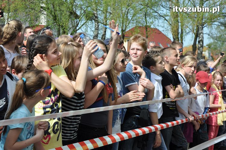 Charytatywny Koncert dla Andżeliny z udziałem MEZO w ZS w Szubinie