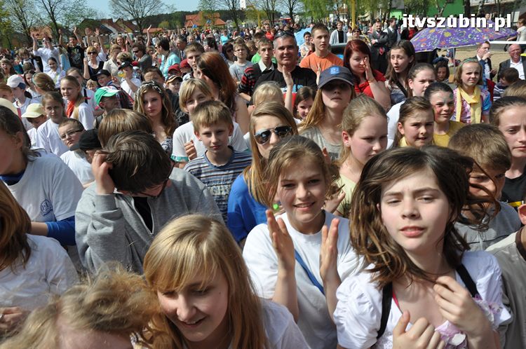 Charytatywny Koncert dla Andżeliny z udziałem MEZO w ZS w Szubinie