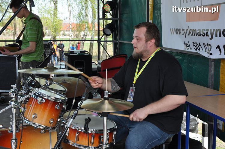 Charytatywny Koncert dla Andżeliny z udziałem MEZO w ZS w Szubinie