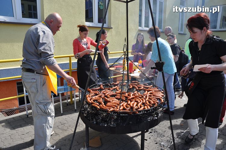 Charytatywny Koncert dla Andżeliny z udziałem MEZO w ZS w Szubinie