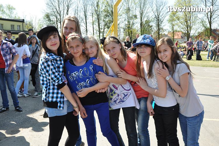 Charytatywny Koncert dla Andżeliny z udziałem MEZO w ZS w Szubinie