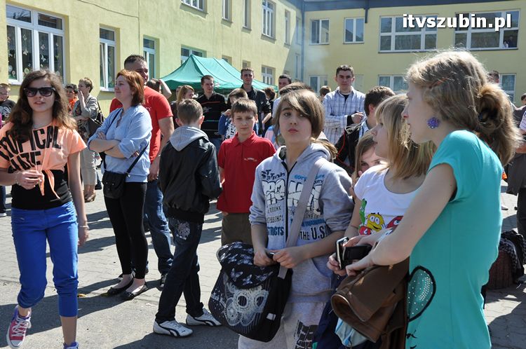 Charytatywny Koncert dla Andżeliny z udziałem MEZO w ZS w Szubinie