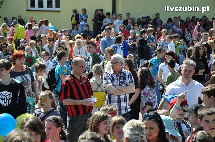 Charytatywny Koncert dla Andżeliny z udziałem MEZO w ZS w Szubinie