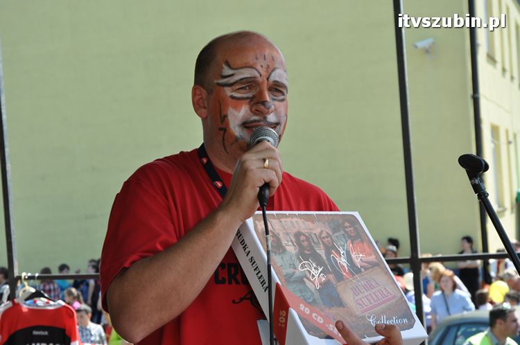 Charytatywny Koncert dla Andżeliny z udziałem MEZO w ZS w Szubinie