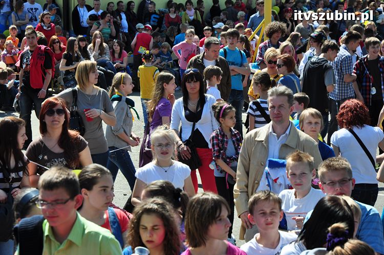 Charytatywny Koncert dla Andżeliny z udziałem MEZO w ZS w Szubinie