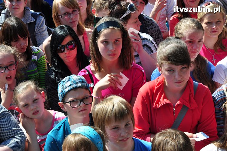 Charytatywny Koncert dla Andżeliny z udziałem MEZO w ZS w Szubinie