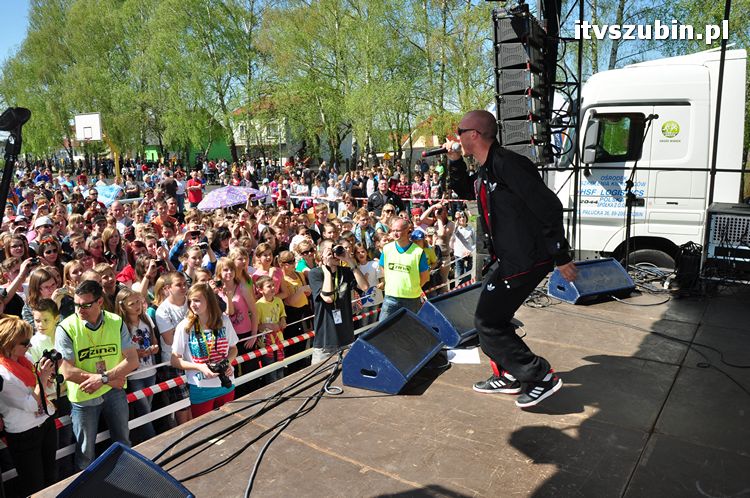 Charytatywny Koncert dla Andżeliny z udziałem MEZO w ZS w Szubinie