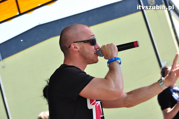 Charytatywny Koncert dla Andżeliny z udziałem MEZO w ZS w Szubinie
