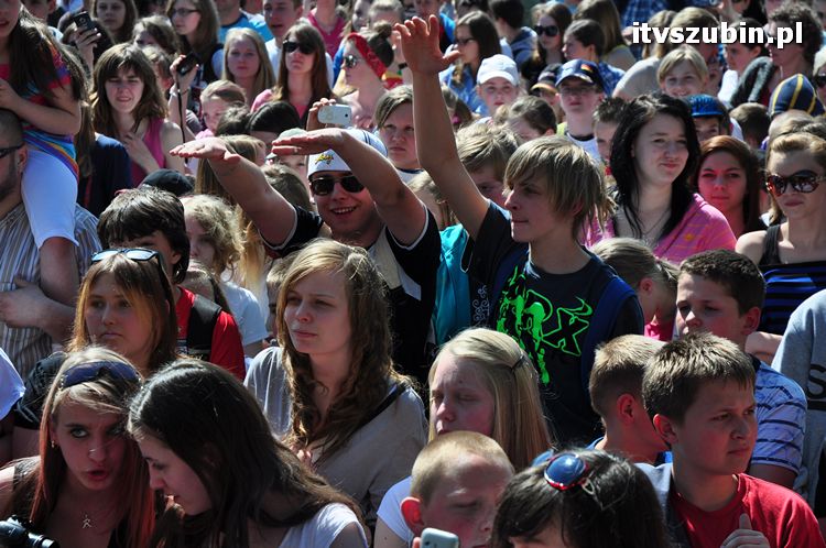 Charytatywny Koncert dla Andżeliny z udziałem MEZO w ZS w Szubinie
