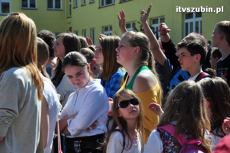 Charytatywny Koncert dla Andżeliny z udziałem MEZO w ZS w Szubinie