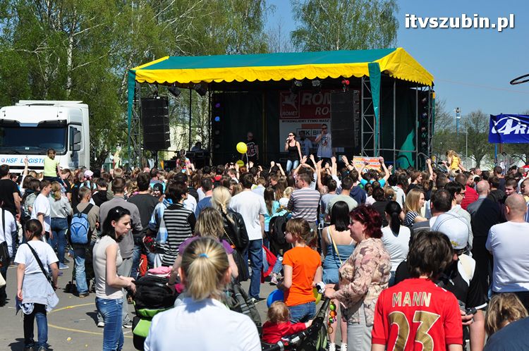 Charytatywny Koncert dla Andżeliny z udziałem MEZO w ZS w Szubinie