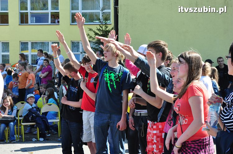 Charytatywny Koncert dla Andżeliny z udziałem MEZO w ZS w Szubinie