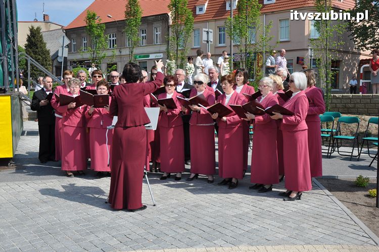 Msza Św. za Ojczyznę na szubińskim rynku