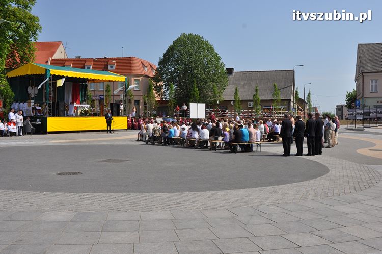 Msza Św. za Ojczyznę na szubińskim rynku
