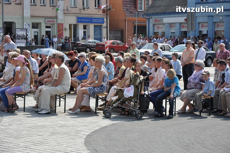 Msza Św. za Ojczyznę na szubińskim rynku