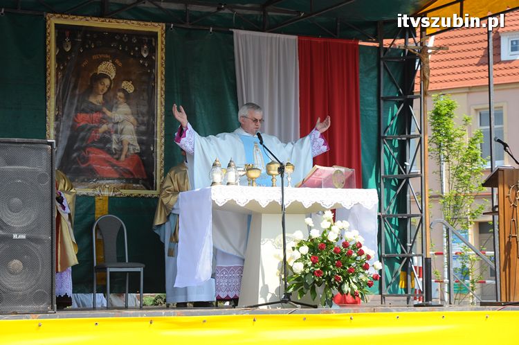 Msza Św. za Ojczyznę na szubińskim rynku