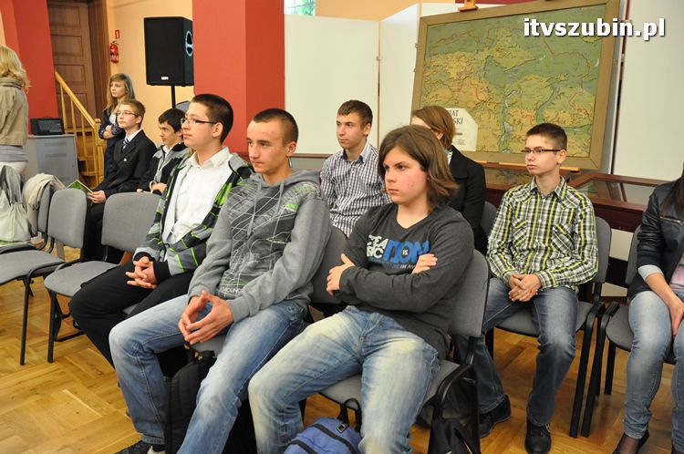 Konkurs wiedzy o miejscach pamięci narodowej na terenie gminy Szubin
