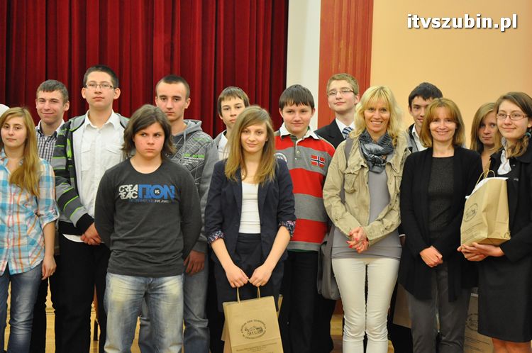 Konkurs wiedzy o miejscach pamięci narodowej na terenie gminy Szubin