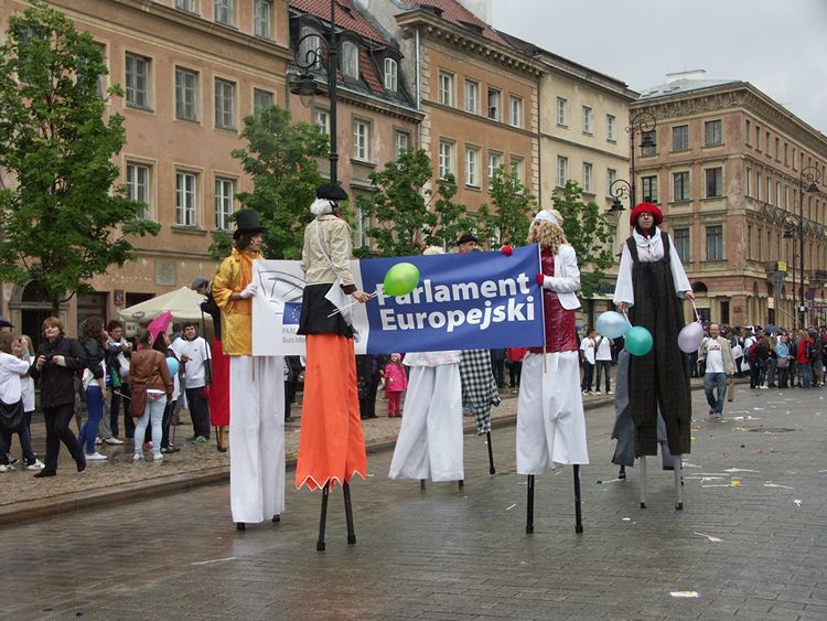 Młodzi szubinianie na czele Parady Schumana